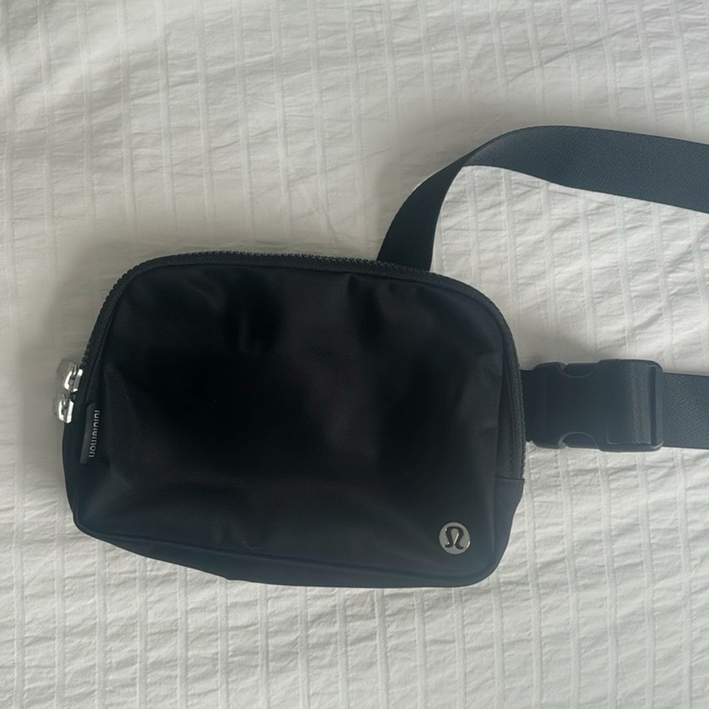 Everywhere Belt Bag Large 2L